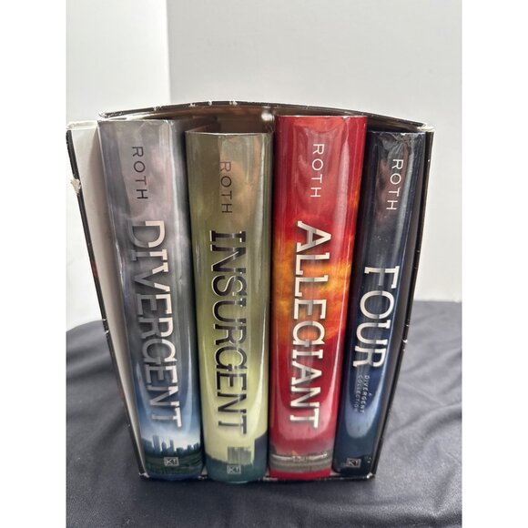 The Divergent Series HardCover Boxed Set By Veronica Roth: Divergent Insurgent A - Picture 1 of 16